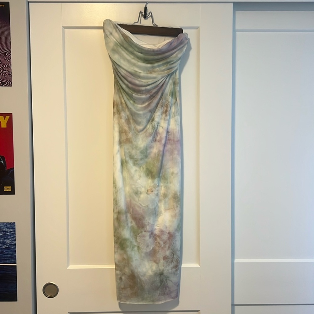 Strapless Bodycon Tube Midi Dress